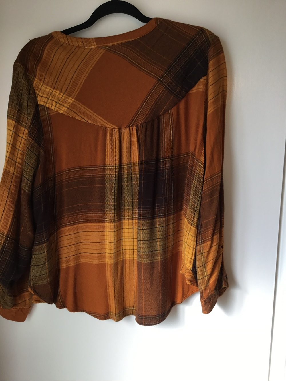 Cato Plaid Flannel Button-Front Women’s Top in Rust and Yellow Size XL - Picture 2 of 2